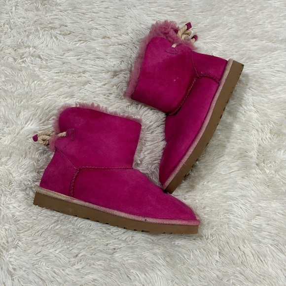 UGG SELENE FURIOUS FUCHSIA BOOTS Woman’s Size 7 - Picture 3 of 10